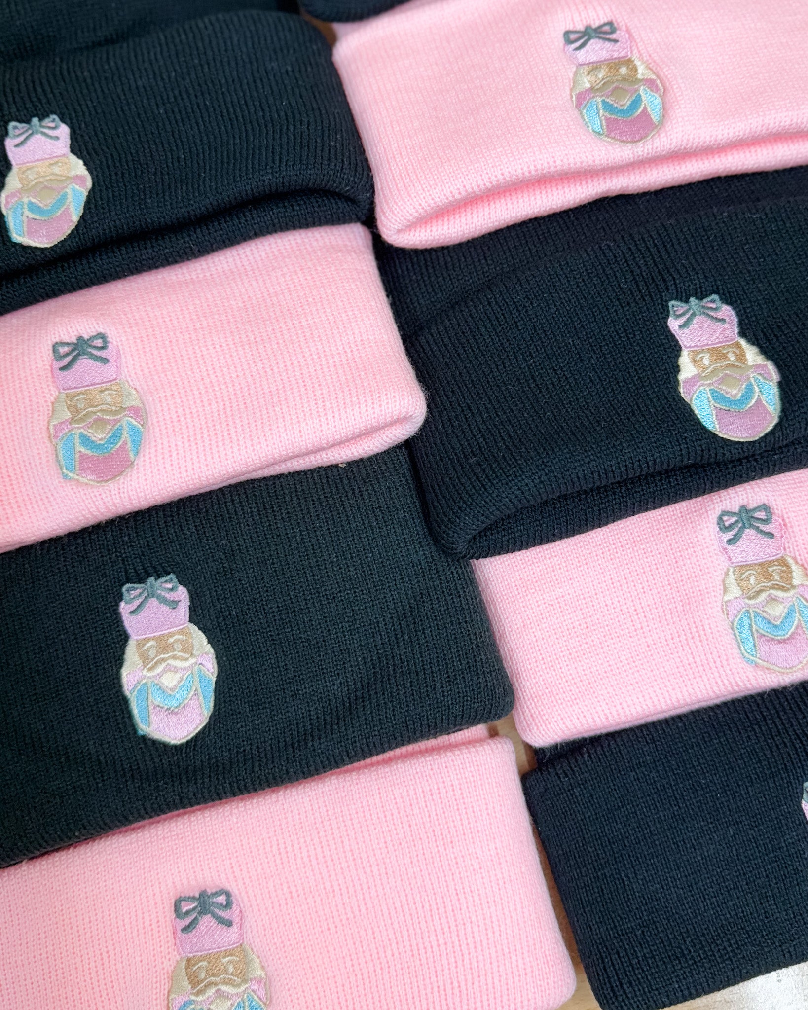 The Sugarplum Beanies ❄️🎀
