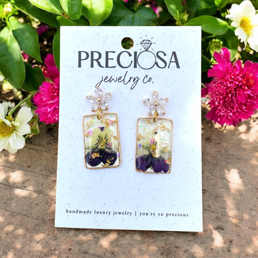 Pocketful of Pansies